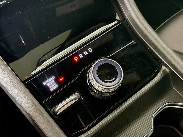 Photo of 2024 Metallic Jeep Grand Cherokee