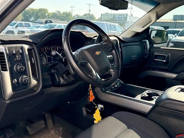 Photo of 2018 Summit White Chevrolet Silverado 1500