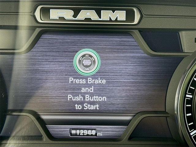 Photo of 2025 Billet Silver Metallic RAM 1500