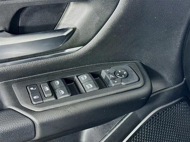 Photo of 2025 Billet Silver Metallic RAM 1500