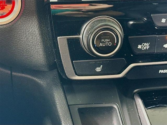 Photo of 2017 Black Honda CR-V