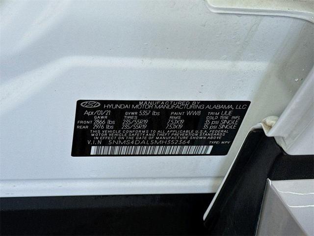 Photo of 2021 White Hyundai SANTA FE