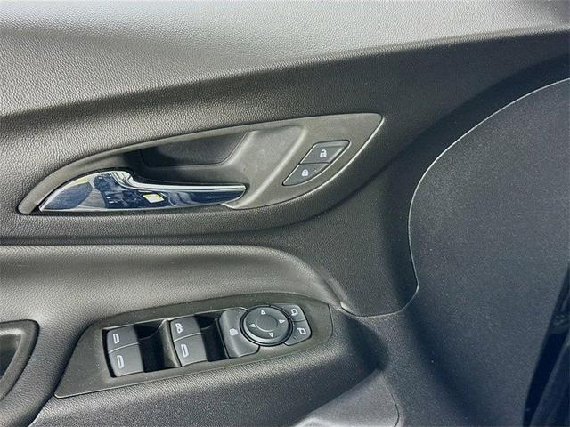 Photo of 2022 Mosaic Black Metallic Chevrolet Equinox