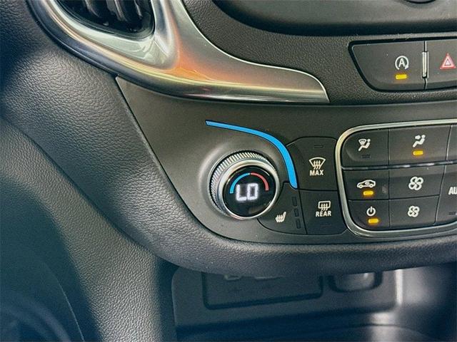 Photo of 2022 Mosaic Black Metallic Chevrolet Equinox
