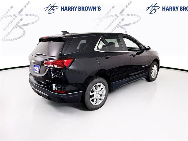 Photo of 2022 Mosaic Black Metallic Chevrolet Equinox