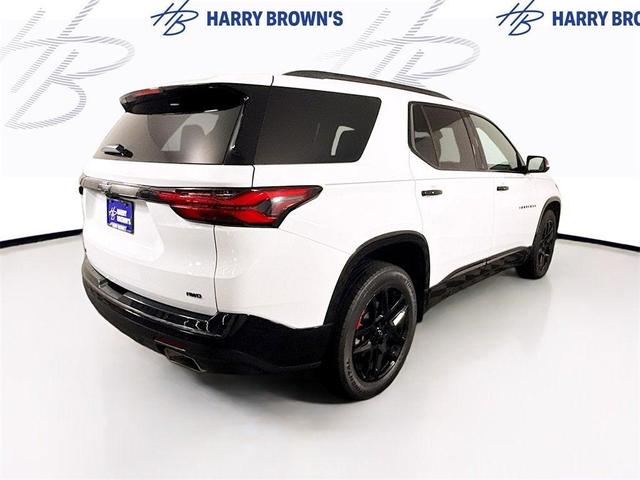 Photo of 2023 Summit White Chevrolet Traverse