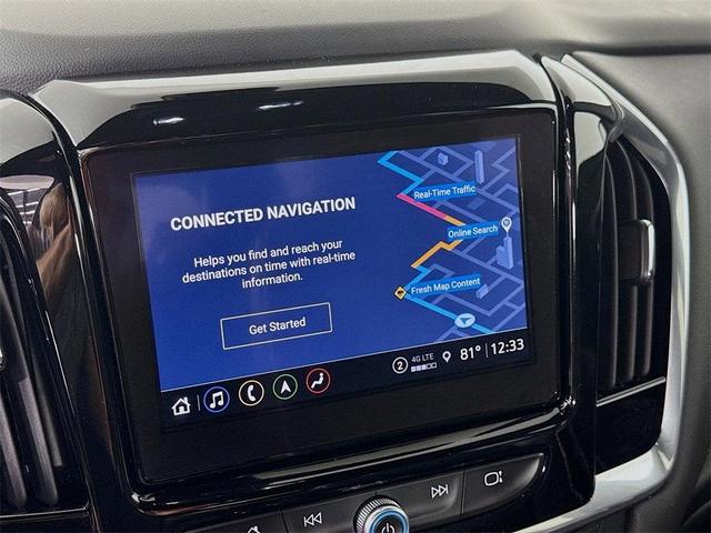 Photo of 2023 Summit White Chevrolet Traverse
