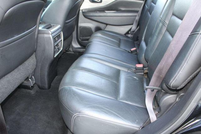 Photo of 2015 Magnetic Black Metallic Nissan Murano