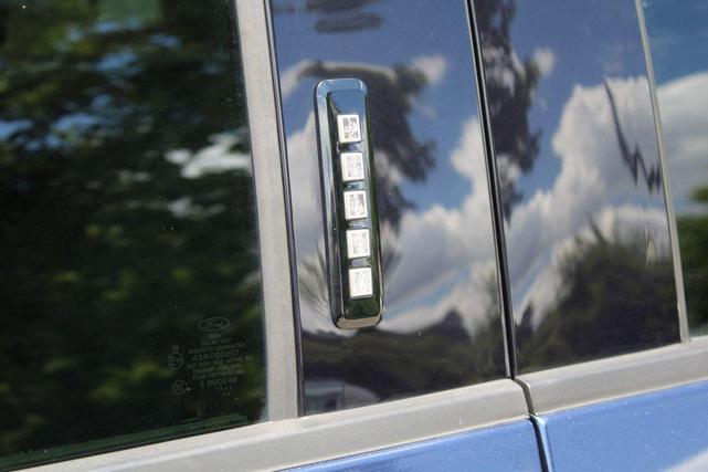 Photo of 2018 Blue Jeans Metallic Ford F-150