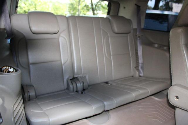 Photo of 2019 Shadow Gray Metallic Chevrolet Tahoe