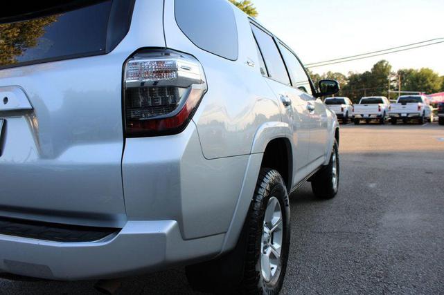 Photo of 2014 Classic Silver Metallic Toyota 4Runner