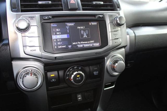 Photo of 2014 Classic Silver Metallic Toyota 4Runner