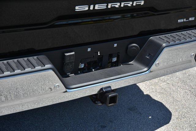 Photo of 2025 Onyx Black GMC Sierra 1500