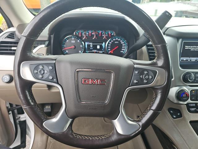 Photo of 2019 Summit White GMC Yukon XL