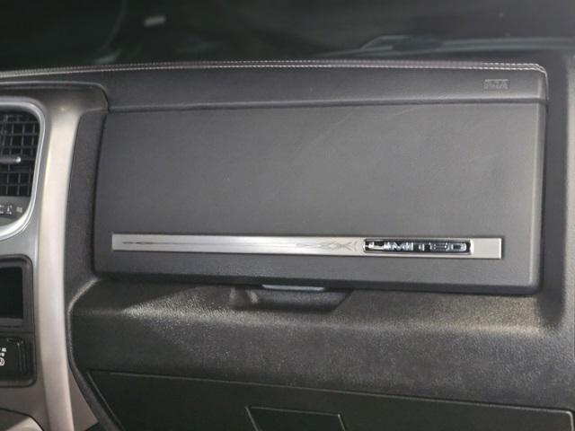 Photo of 2018 Pearl White RAM 2500
