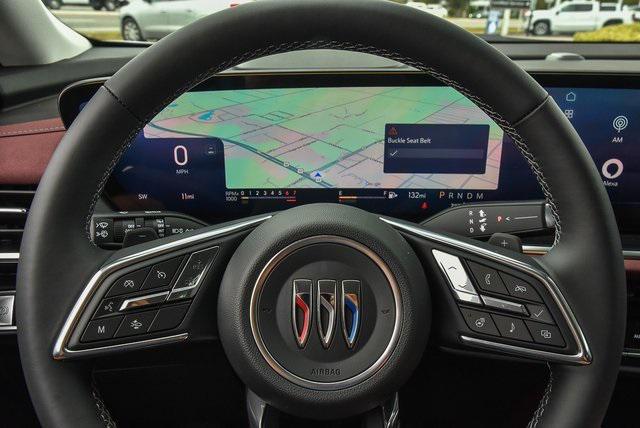 Photo of 2025 Summit White Buick Envision