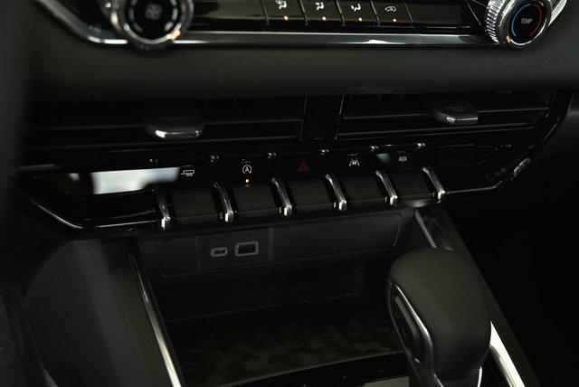 Photo of 2025 Rapids Metallic GMC Canyon