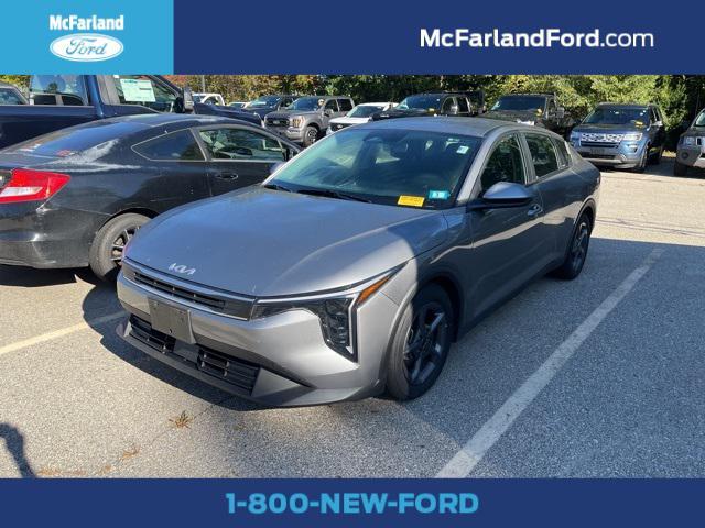 Photo of 2024 Wolf Gray Kia K5