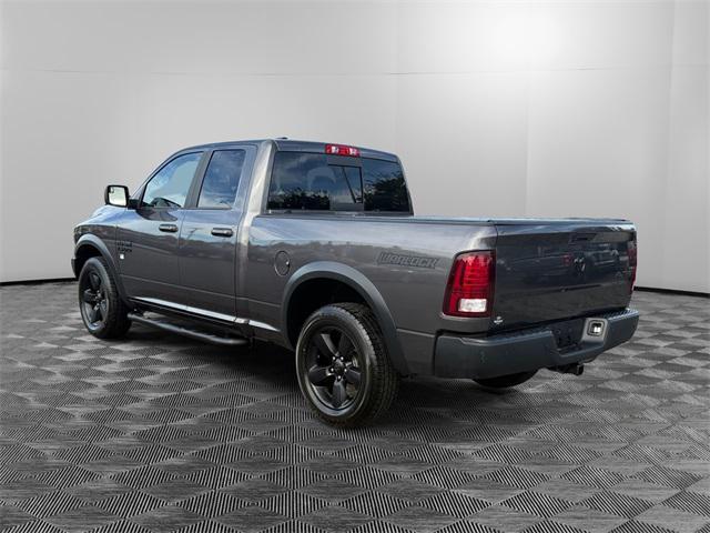 Photo of 2019 Granite Crystal Metallic Clearcoat RAM 1500 Classic