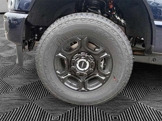 Photo of 2025 Antimatter Blue Metallic Ford F-350