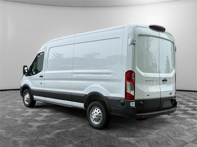 Photo of 2025 Oxford White Ford Transit-250