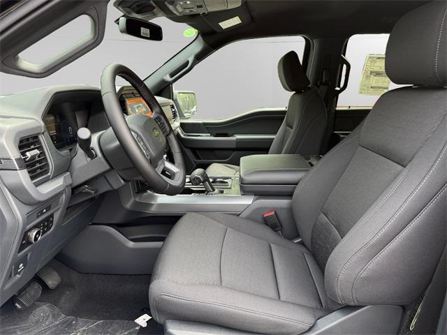 Photo of 2025 Agate Black Metallic Ford F-150