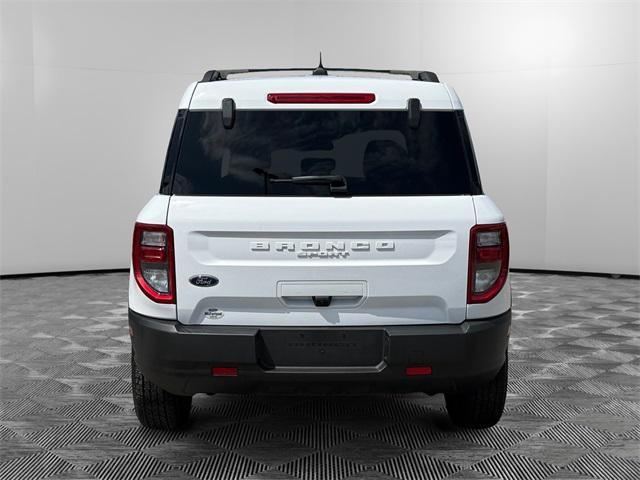 Photo of 2023 Oxford White Ford Bronco Sport