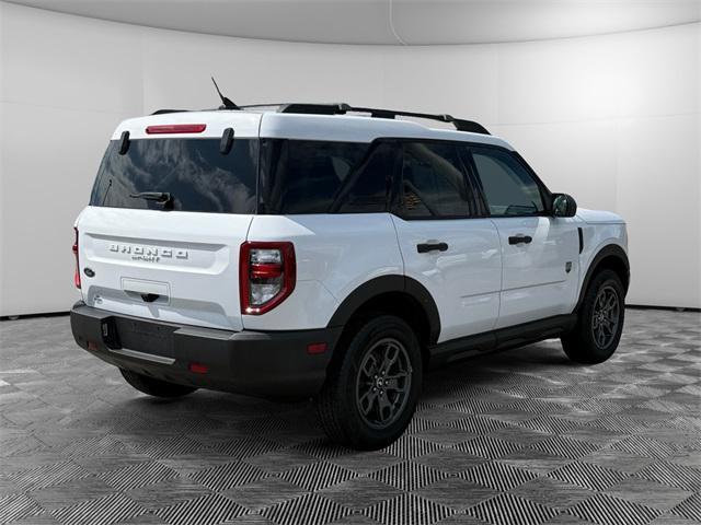 Photo of 2023 Oxford White Ford Bronco Sport