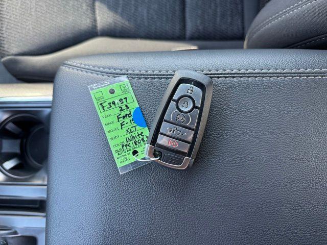 Photo of 2023 Oxford White Ford F-150