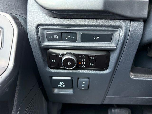 Photo of 2023 Avalanche Gray Ford F-150