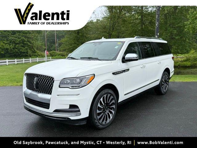 2022 Lincoln Navigator L