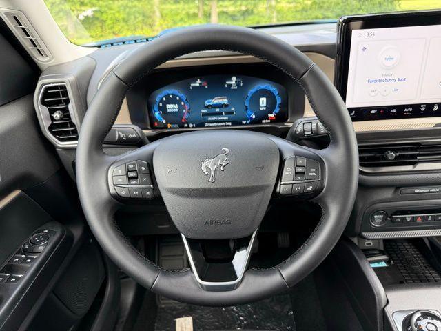 Photo of 2025 Blue Metallic Ford Bronco Sport