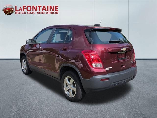 Photo of 2016 Crimson Metallic Chevrolet Trax