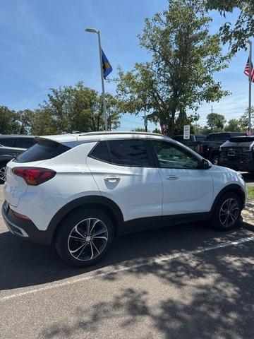 Photo of 2023 Summit White Buick Encore GX