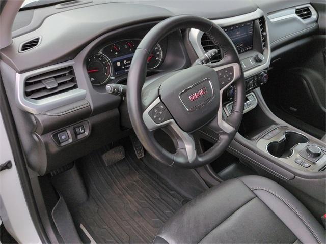 Photo of 2022 Summit White GMC Acadia