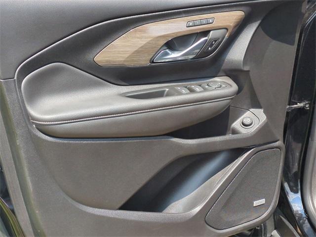 Photo of 2022 Ebony Twilight Metallic GMC Terrain