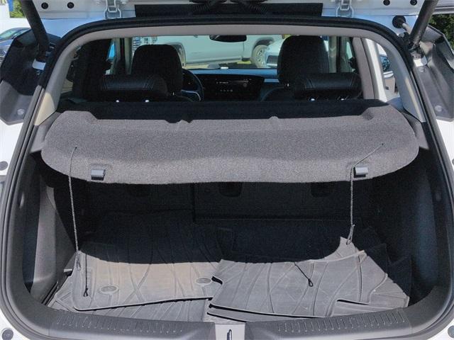 Photo of 2024 White Frost Tri-Coat Buick Encore GX