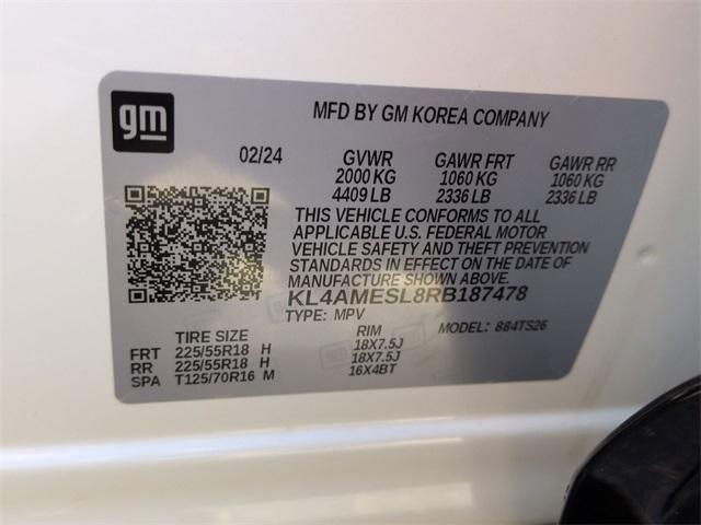 Photo of 2024 White Frost Tri-Coat Buick Encore GX