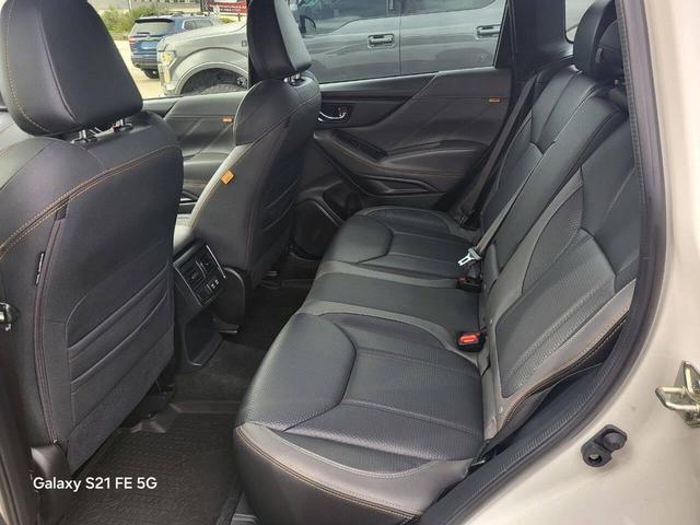 Photo of 2022 Crystal White Pearl Subaru Forester