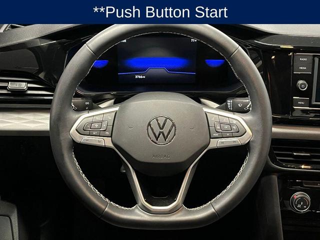 Photo of 2023 Platinum Gray Metallic Volkswagen Taos