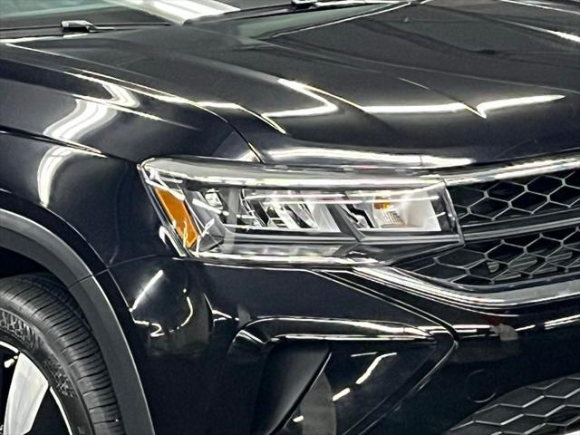 Photo of 2024 Deep Black Pearl Volkswagen Taos