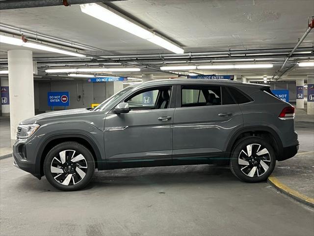 Photo of 2025 Gray Volkswagen Atlas Cross Sport