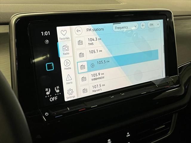 Photo of 2025 Gray Volkswagen Atlas Cross Sport