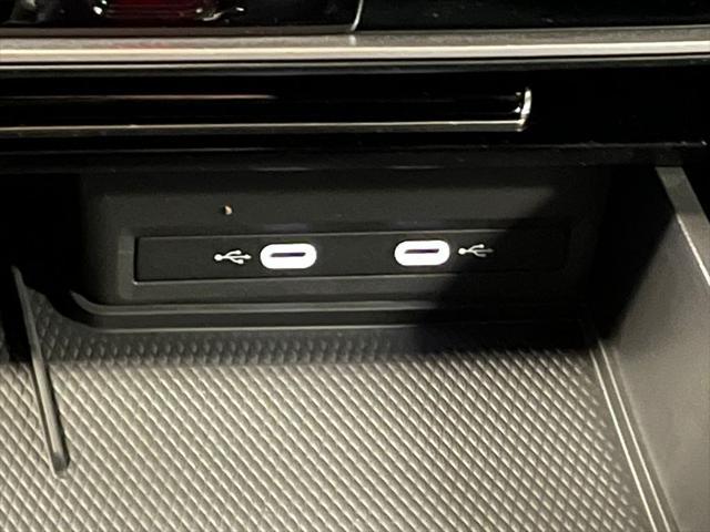 Photo of 2025 Gray Volkswagen Atlas Cross Sport