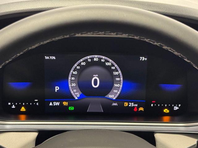 Photo of 2025 Pure White Volkswagen Taos