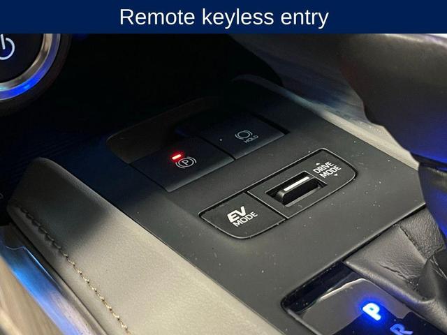 Photo of 2024 Wind Chill Pearl Toyota Venza