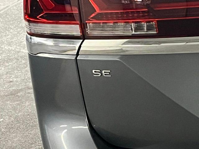 Photo of 2024 Platinum Gray Volkswagen Atlas