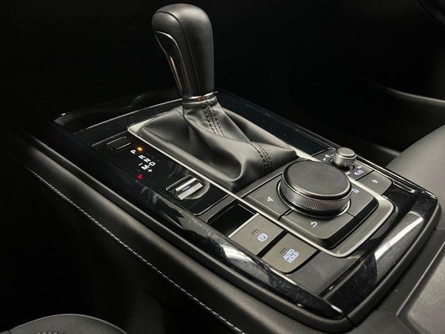Photo of 2024 Ceramic Metallic Mazda CX-30