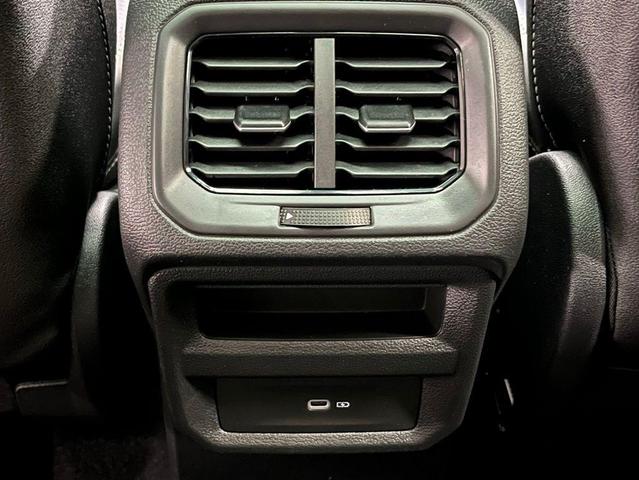 Photo of 2025 Pure White Volkswagen Taos