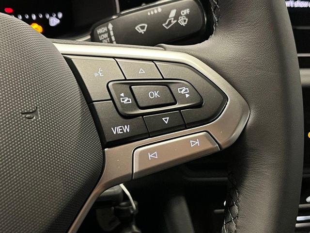 Photo of 2025 Pure White Volkswagen Jetta